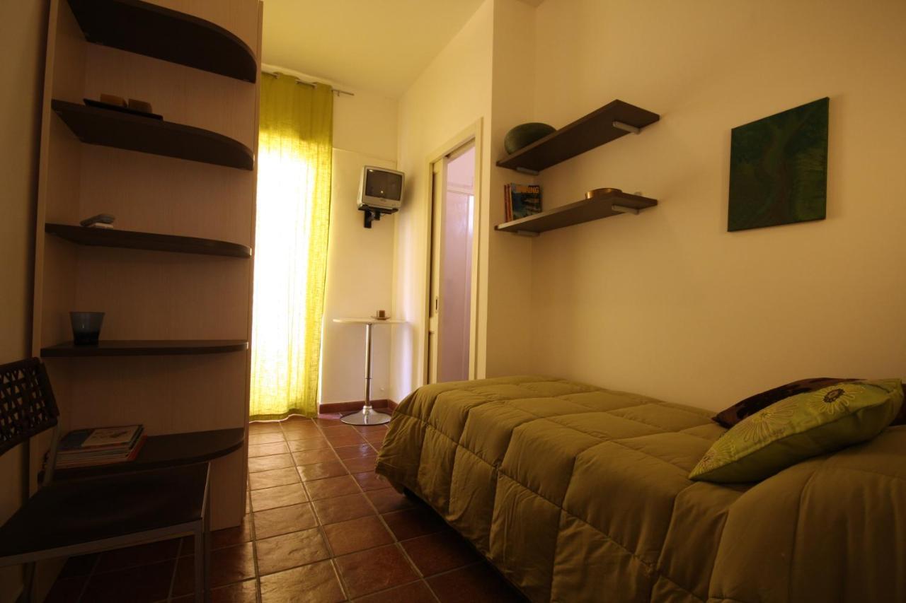 Bed and Breakfast Porta del Vento Giardini-Naxos Exterior foto