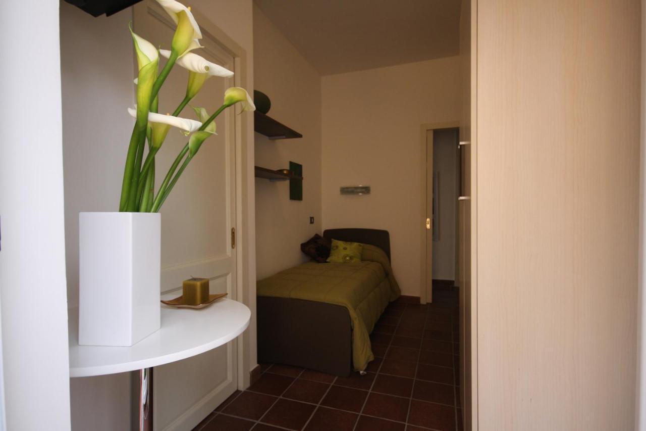 Bed and Breakfast Porta del Vento Giardini-Naxos Exterior foto
